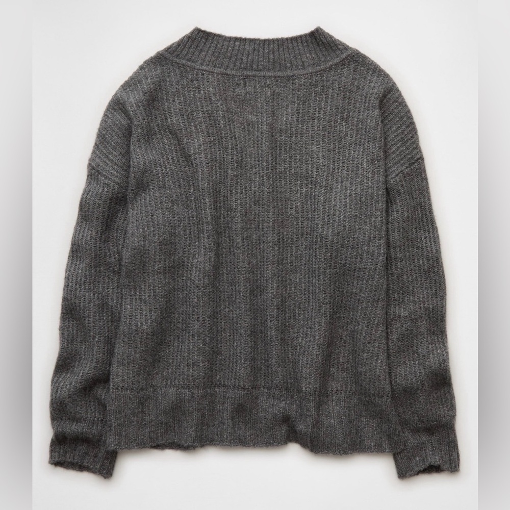 AE Whoa So Soft Oversized V- neck Sweater XL NEW W/ Tags Charcoal Heather - Picture 4 of 4